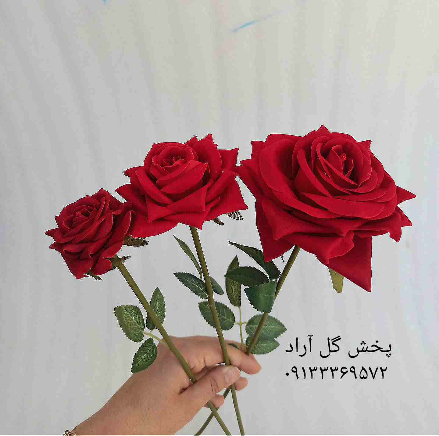 قیمت شاخه گل رز مصنوعی قرمز لاکچری